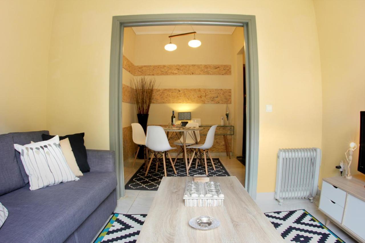 Stylish City Center Garden Apartment Atény Exteriér fotografie