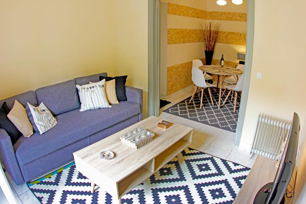 Stylish City Center Garden Apartment Atény Exteriér fotografie